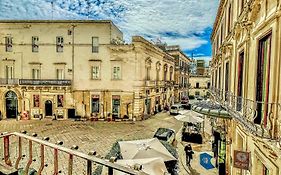 Santacroce Luxury Rooms